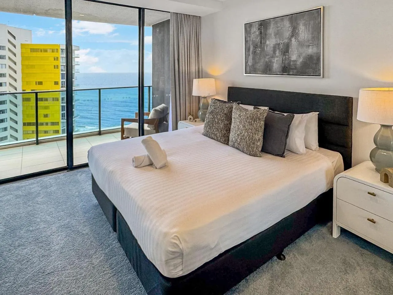 Luxury Oracle Skyhome 39Th Floor With Stunning Ocean Views Gold Coast 0*,  Australia